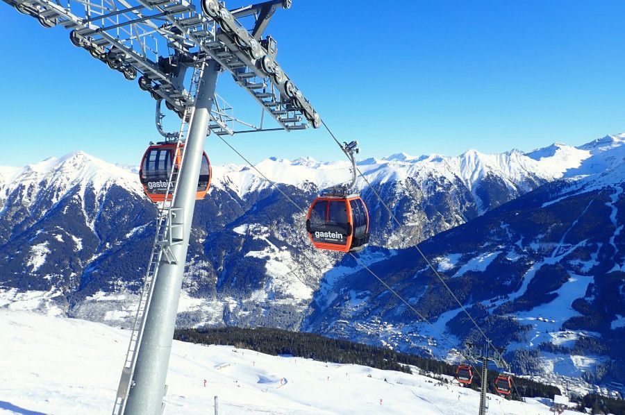 Gastein, gondel, zon verse sneeuw