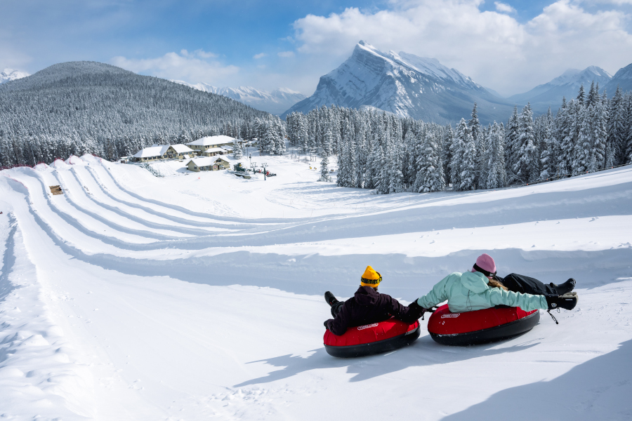 Tuben op Mt. Norquay © Reuben Krabbe