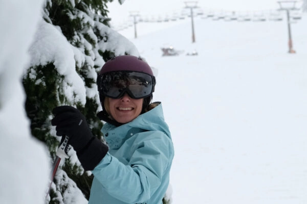 De beste skihelm met vizier test 2023