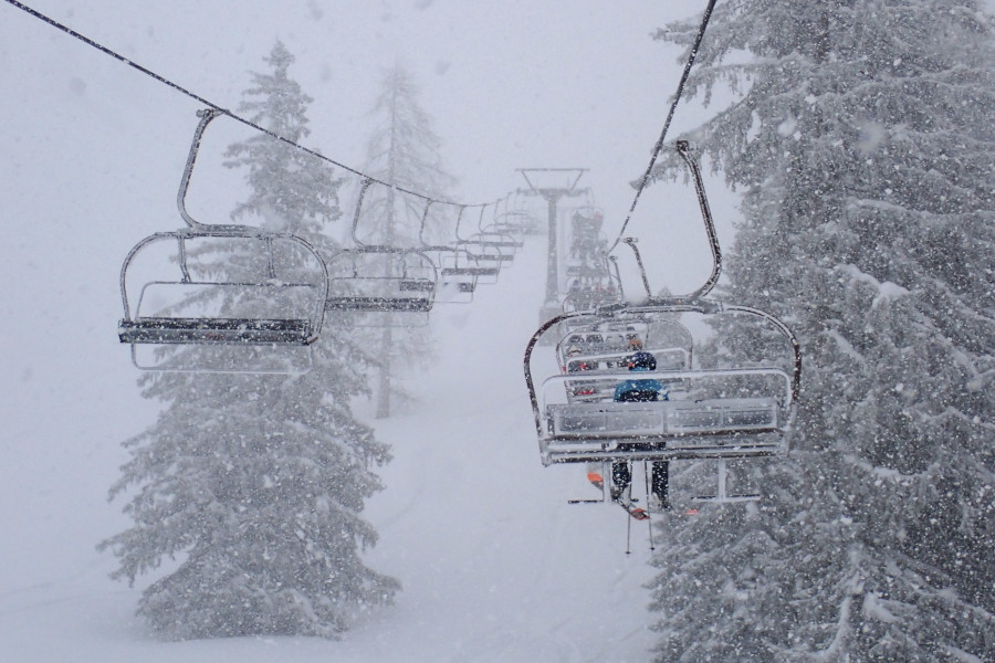 Heel veel sneeuw in Dachstein-West. / Sneeuwval