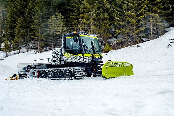 Elektrische pistenbully inzet