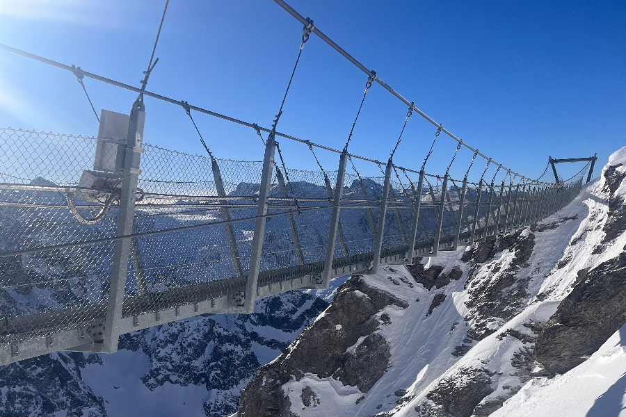 De hoogste hangbrug van Europa 