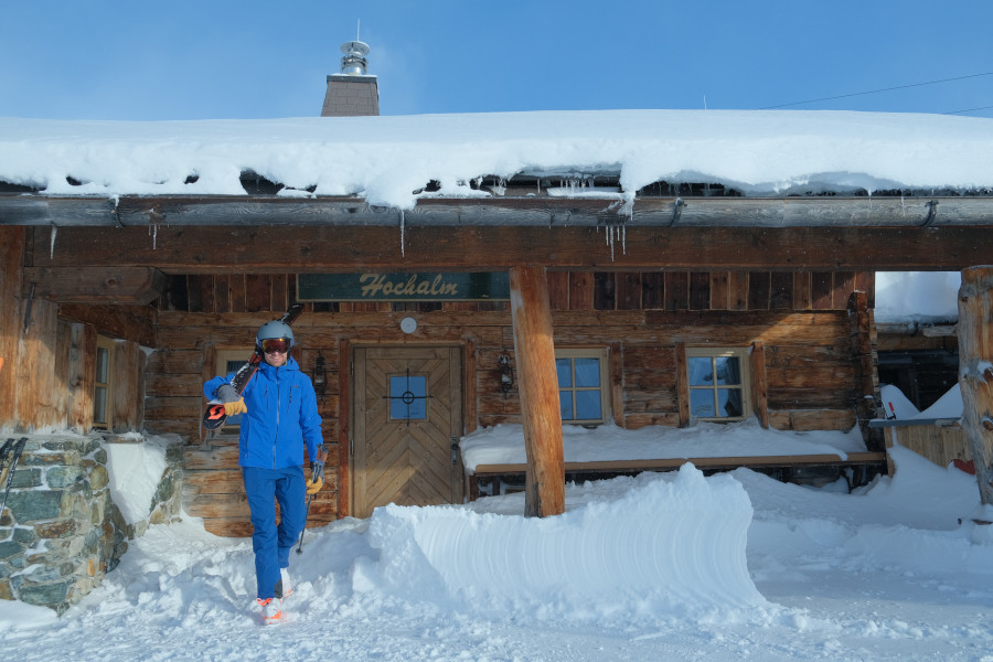 De 'Alpha' is al jarenlang de meest verkochte ski jas van Helly Hansen.