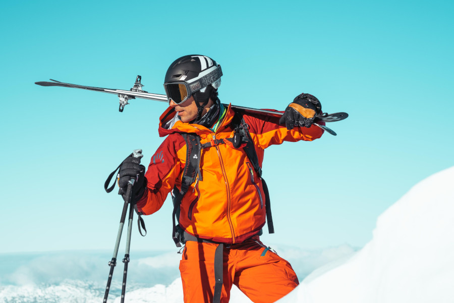 Julbo PEAK LT - lichtgewicht skihelm (Foto: Julbo | Antoine Mesnage)