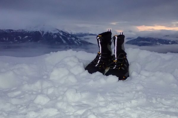 keen snowboots reflecteren