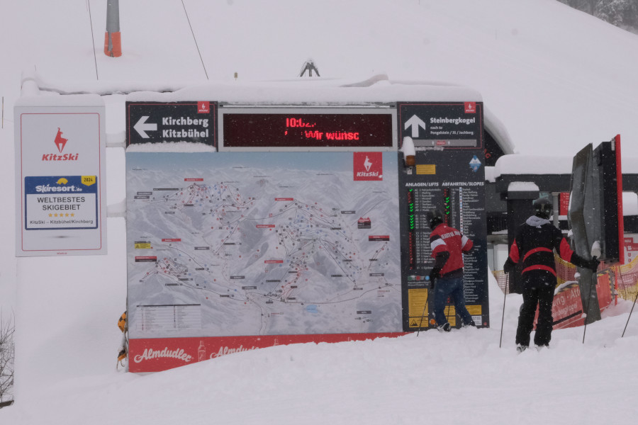 Skiën naar Jochberg en Pass Thurn