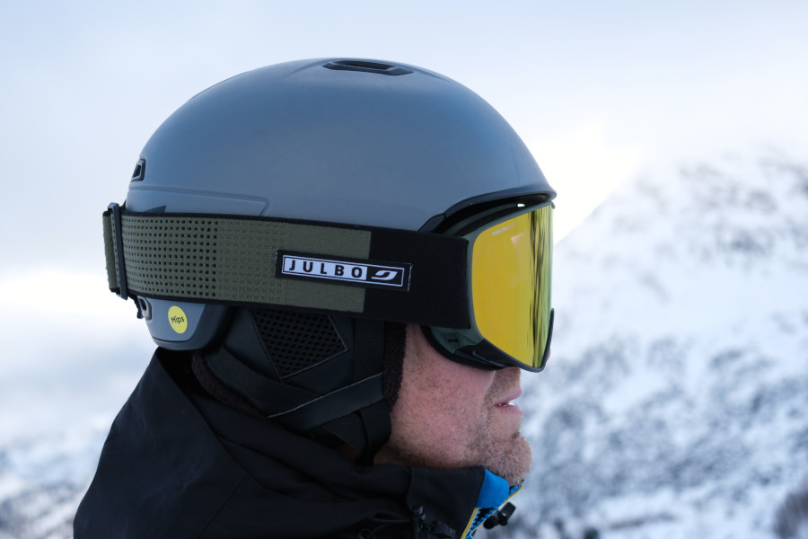Julbo Cyrius-X Reactiv 0-4 - de favoriete skibril van winter 2026.
