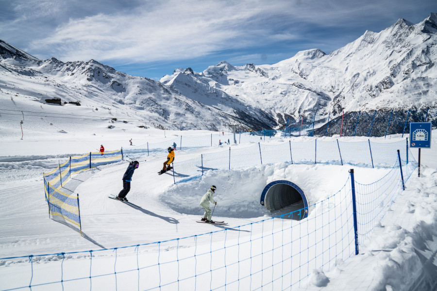 Saas-fee / Saastal - familieplezier op de funslope (Foto: Saastal Tourismus AG / Filme von Draussen)