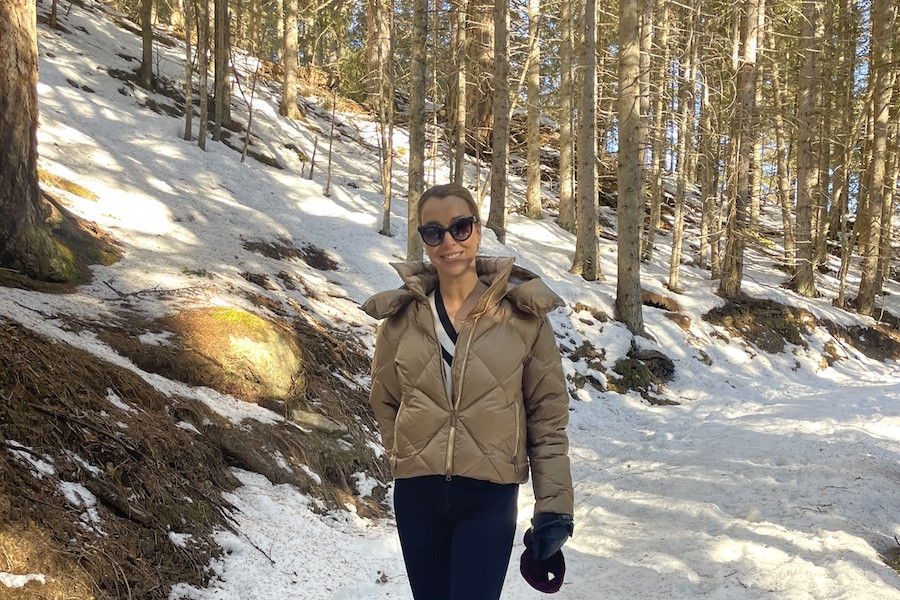 Genieten van een winterse wandeling in Mieders.