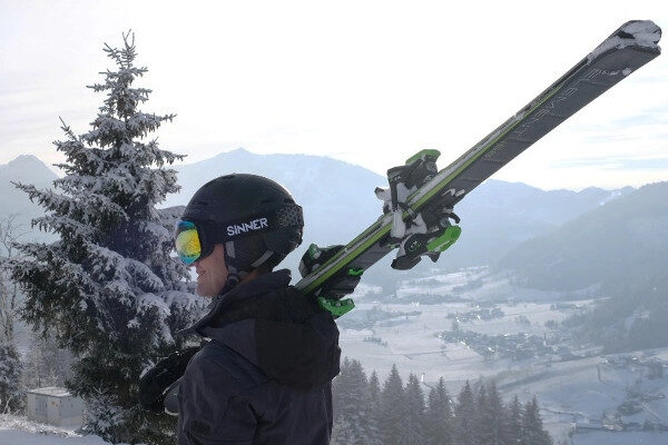 Sinner Silverton - de goedkoopste skihelm uit de test.