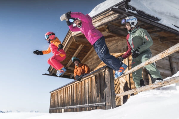 Familie wintersport in Saalbach Hinterglemm