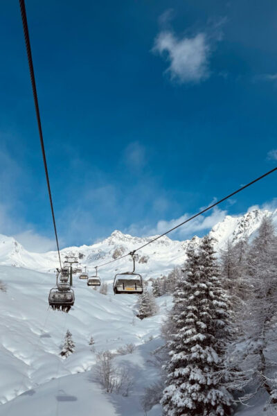 geweldige omstandigheden op de pistes in Skirama Dolomiti - Italië