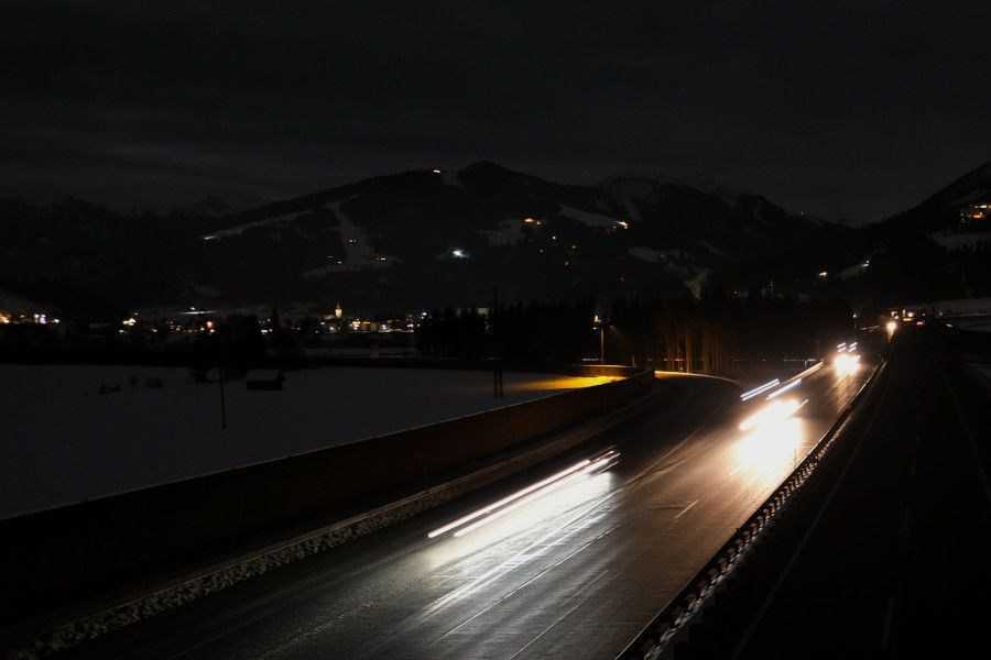 snelweg, donker nacht
