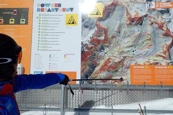 Freeride mogelijkheden staan duidelijk aangegeven op de Stubaier gletsjer.