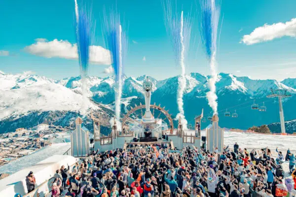 Van afdaling tot afterparty: boek nu Tomorrowland Winter 2025 bij Sunweb