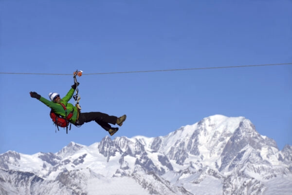 8 toffe activiteiten voor extra adrenaline tijdens je wintersport in La Plagne